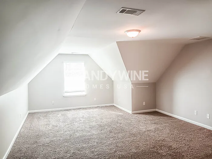 2260 Webbing Dr — Photo 16