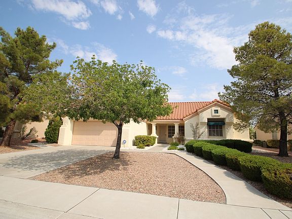 2nd image of 9104 Sundial Dr #138-17-016