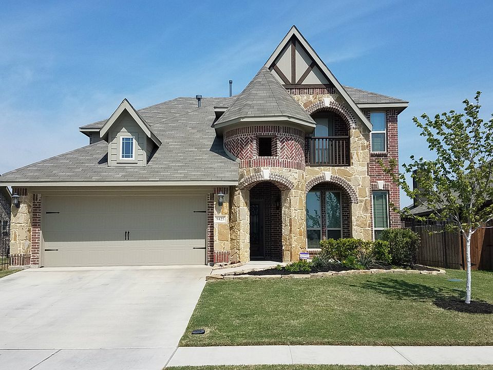 1st image of 9425 Cypress Lake Dr