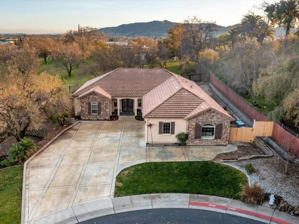 3018 Chardonnay Court, Vacaville, CA 95688