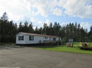 39 White Settlement Rd, Houlton, ME 04730