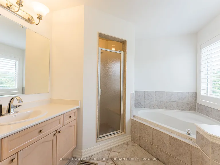 25 Ocean Ave — Photo 14