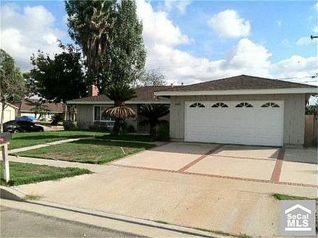 1st image of 2882 E Virginia Ave
