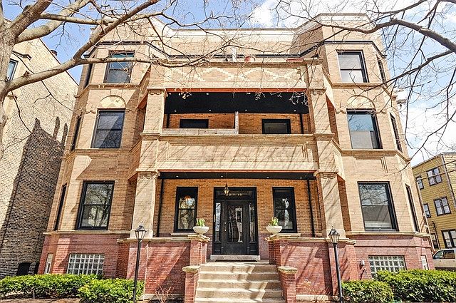 1st image of 6217 N Magnolia Ave #1S