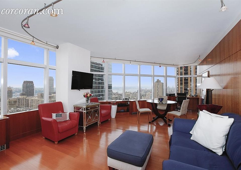 1st image of 160 W 66th St APT 36B