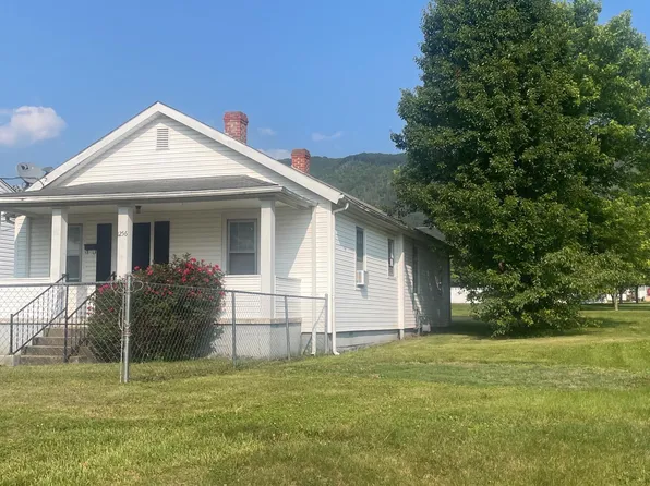 1256 Forest Ave, Buena Vista, VA 24416