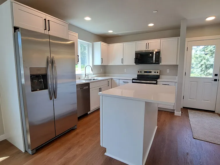 3111 E Camellia Way — Photo 11
