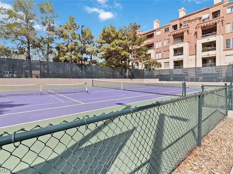 210 E Flamingo Rd #208 — Photo 42