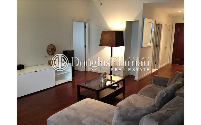 Rented by Douglas Elliman | media 31