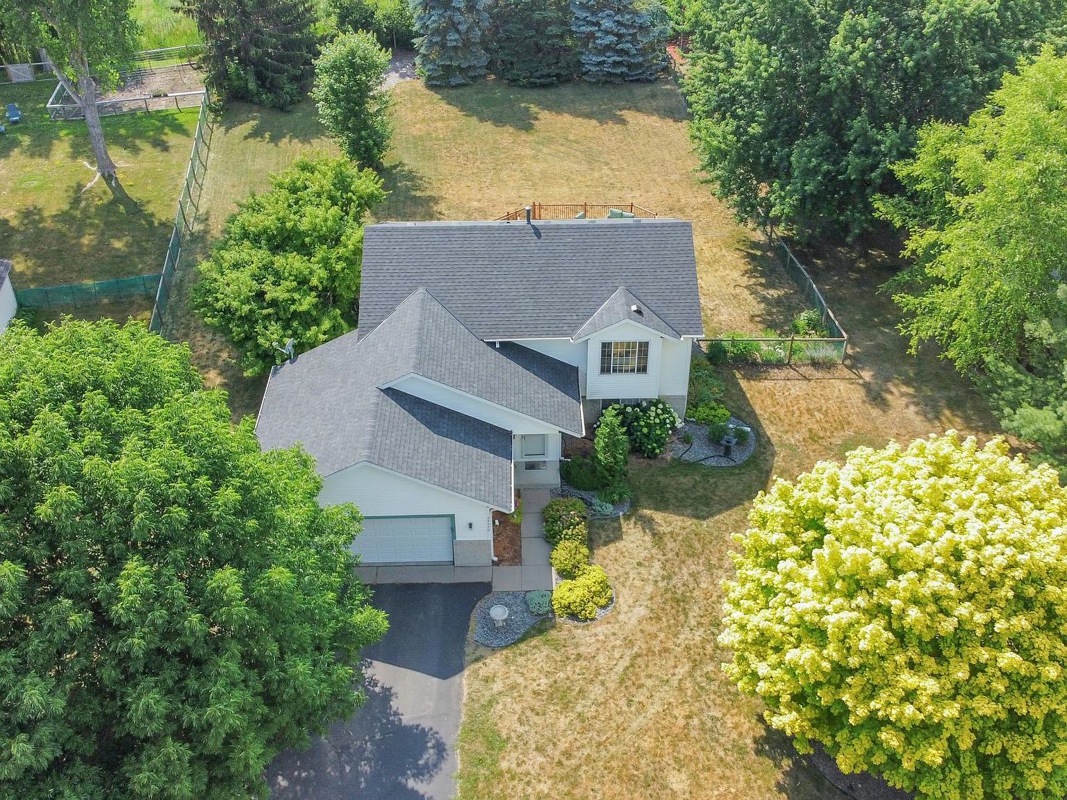 29770 Broadway St, Lindstrom, MN 55045 Zillow