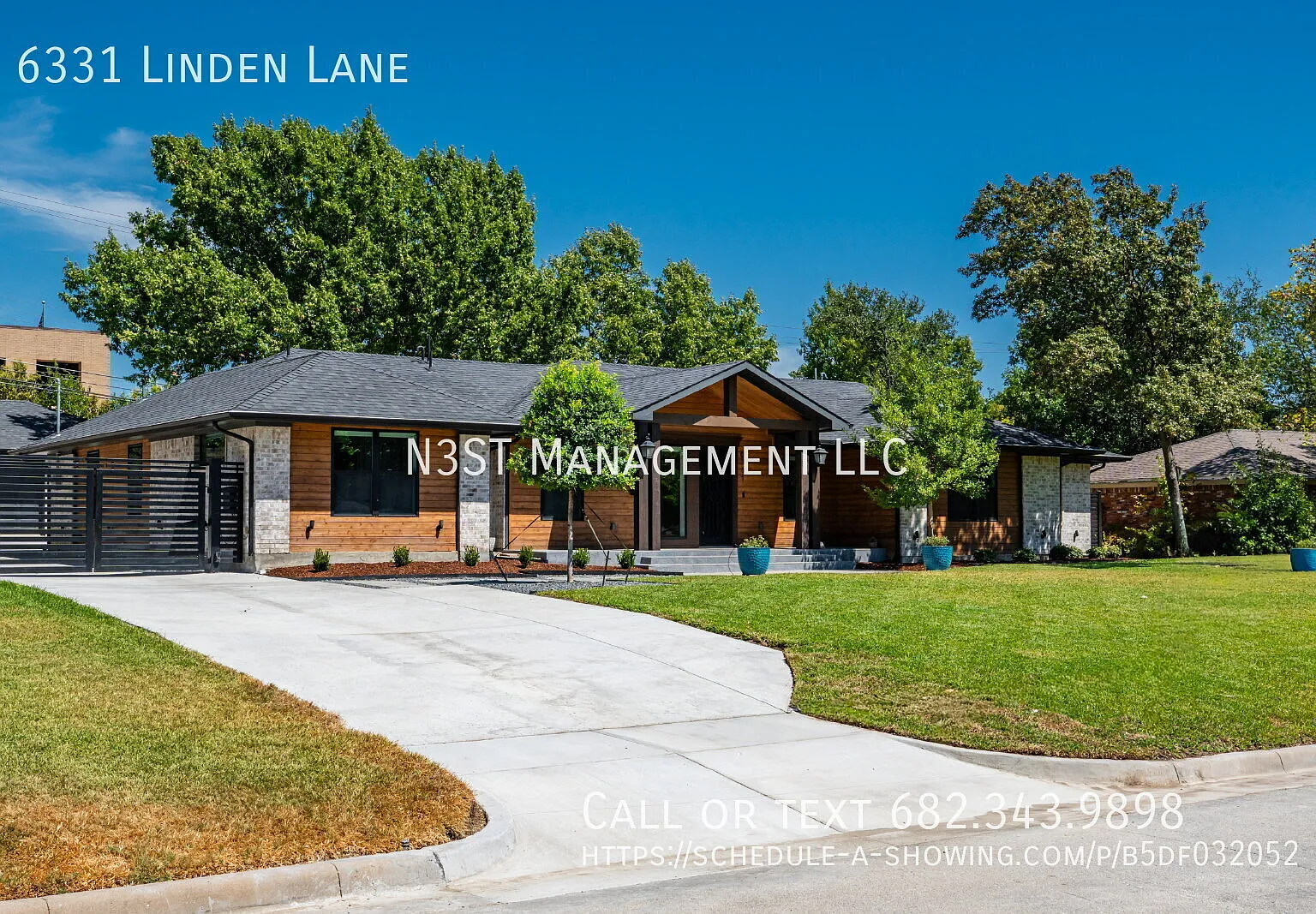 Modern Preston Hollow-Area Home with Resort-Style Services — Photo 2
