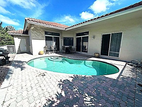 2nd image of 5138 Chardonnay Drive