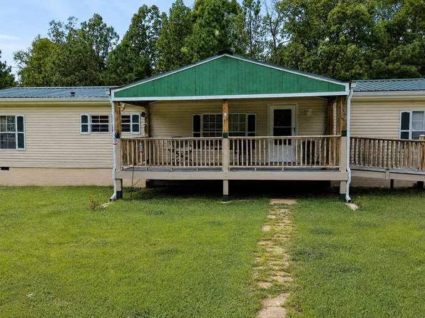 2985 James Walker Rd, Camden, TN 38320