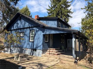 345 Garvin Rd, Finleyville, PA 15332