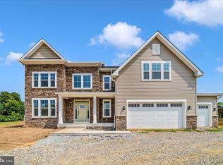 20410 Trout Dr, Hagerstown, MD 21740