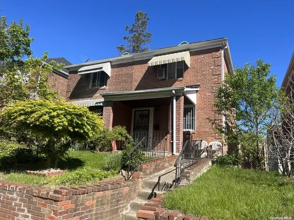 175-11 73rd Avenue, Fresh Meadows, NY 11366