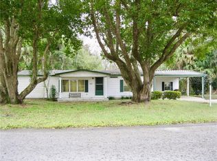 3911 Citrus Cir, Fruitland Park, FL 34731