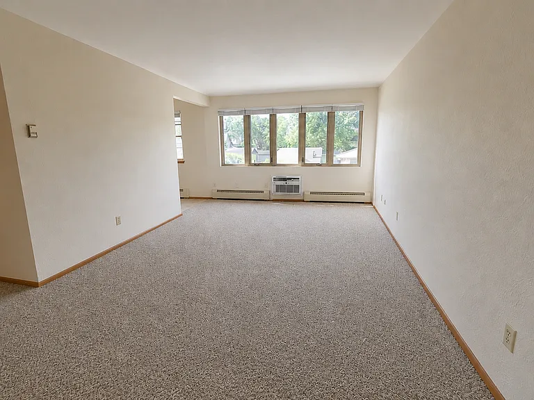 View Street Apartments — Photo 2