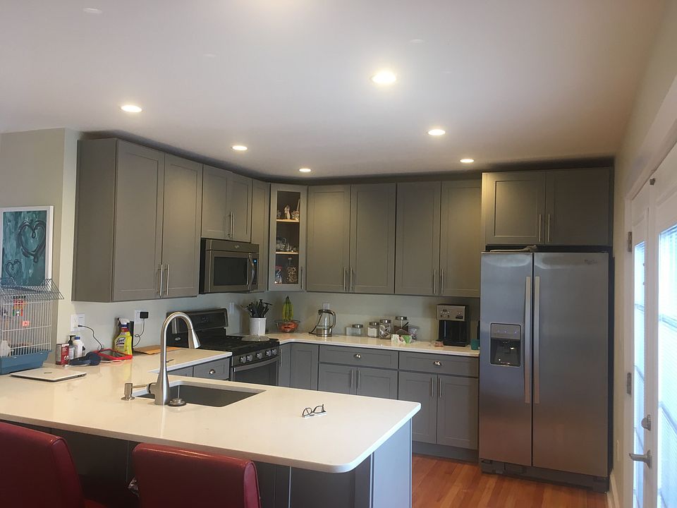 1st image of 98 Storrs Ave