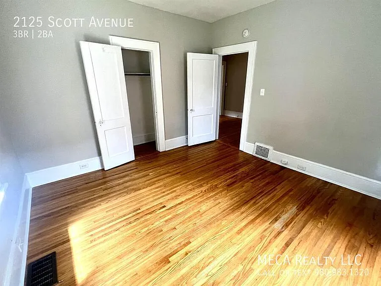 2125 Scott Ave — Photo 17