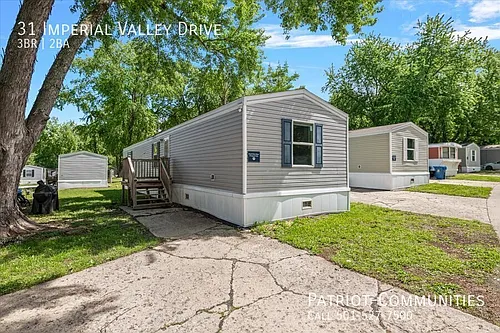31 Imperial Valley Dr Photo 1