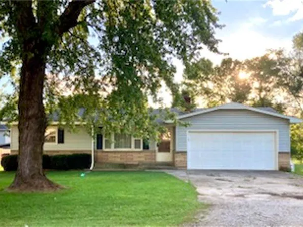 305 N Maple Lane, Ash Grove, MO 65604