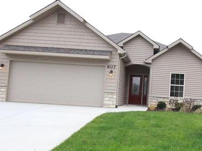 607 Porter Ridge Rd, Kearney, MO, 64060