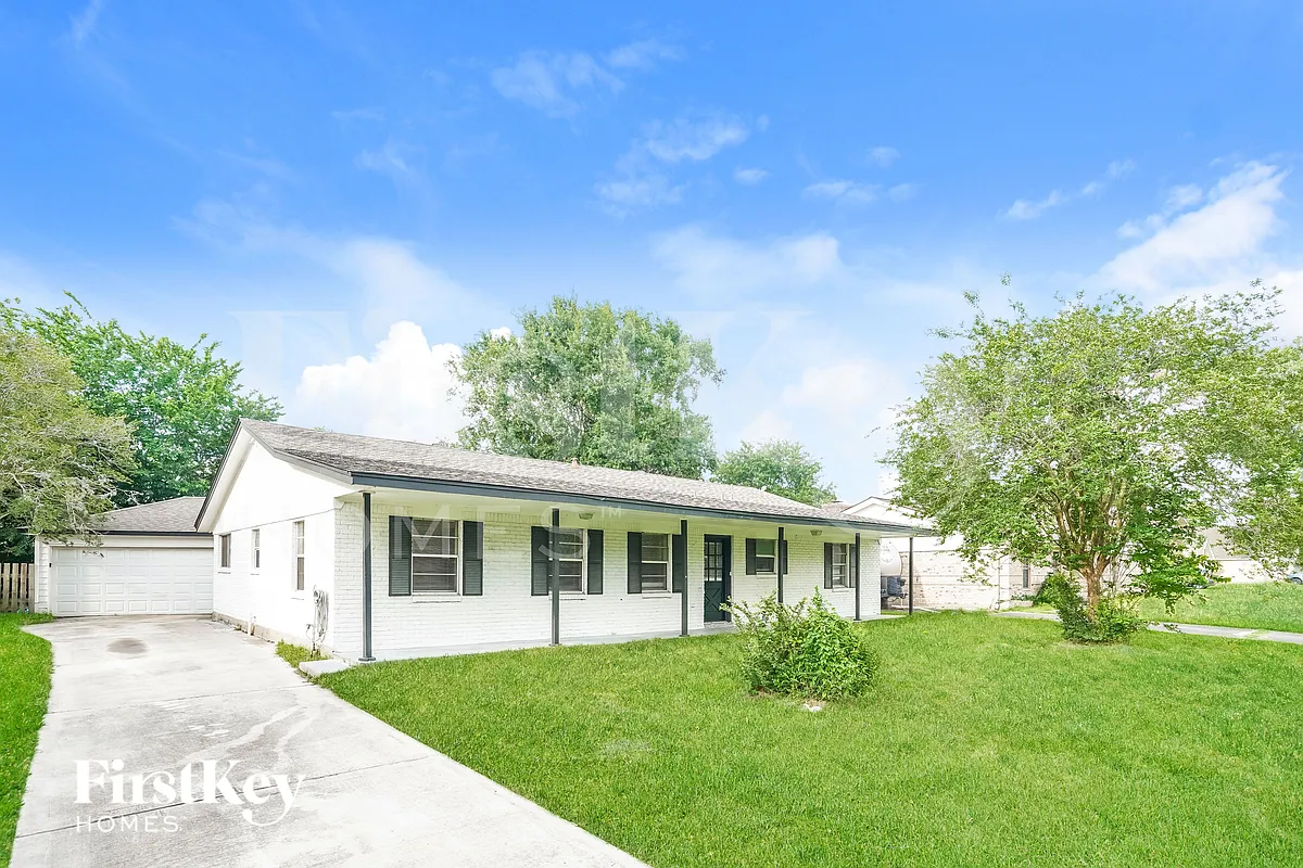 Building Photo - 4909 Green Willow Ln
