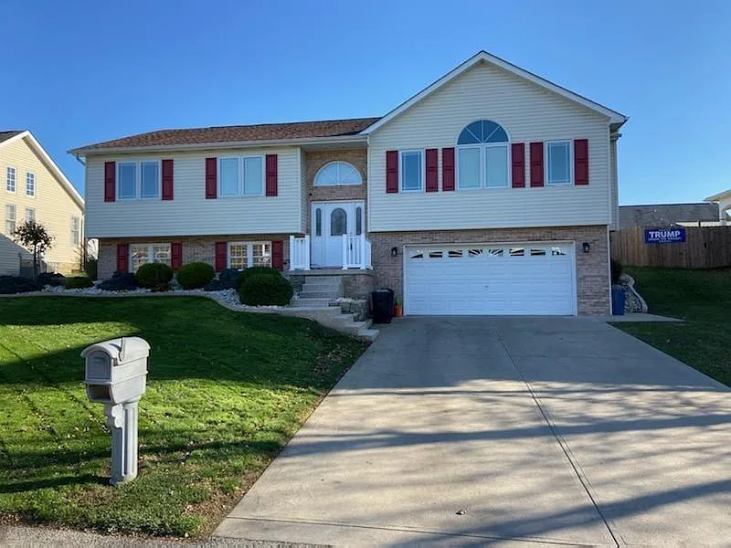 123 Edgewood Dr photo 1