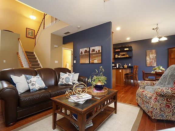 3rd image of 3583 Thorngate Dr
