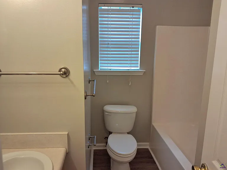 105 Monticello Dr — Photo 15