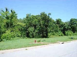 Love Ln, Gentry, AR 72734