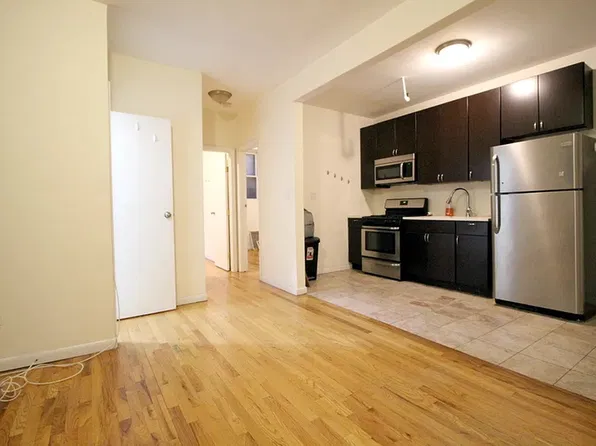 493 Clinton Avenue image 1 of 5