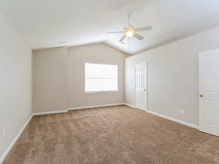 4603 Keeneland Ln — Photo 11