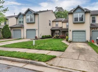 12 Hollowell Way, Mount Laurel, NJ 08054