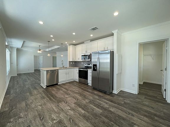 4th image of 7145 Bartlett Ct