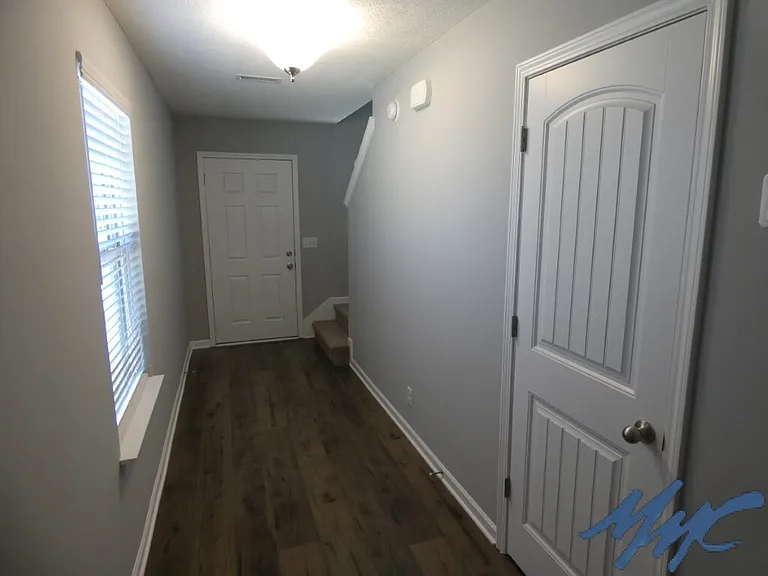 4236 Brogli Dr — Photo 2