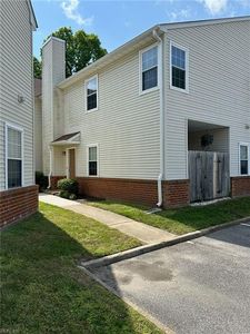 212 Quarter Trl APT B, Newport News, VA, 23608
