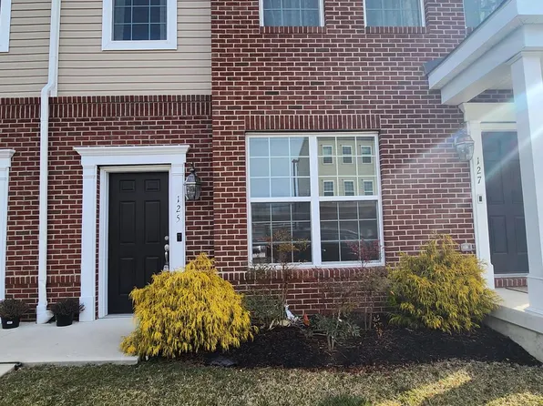 125 Kramer Ct, Florence, NJ 08518