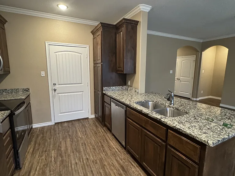 608 Wofford St — Photo 17
