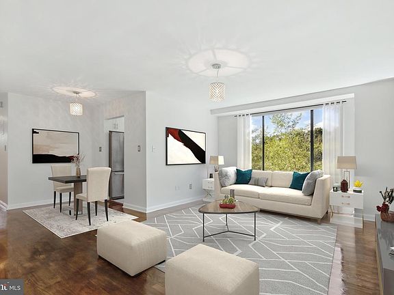 2nd image of 5112 Macarthur Blvd NW APT 211