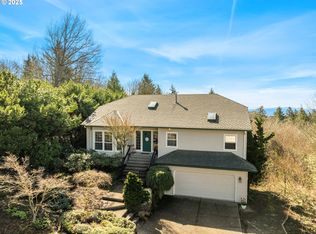 8306 NW Reed Dr, Portland, OR 97229