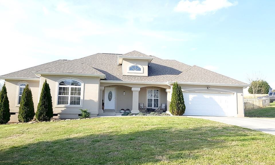 1st image of 134 Uphill Dr