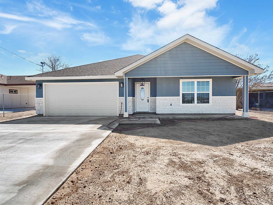 1st image of 328 Ray Dr