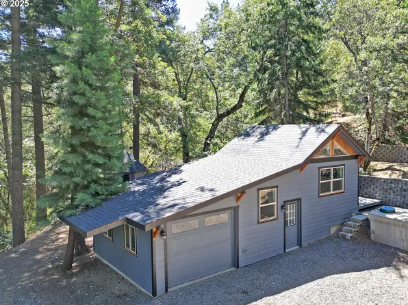 4712 Old Highway 99 S, Ashland, OR 97520