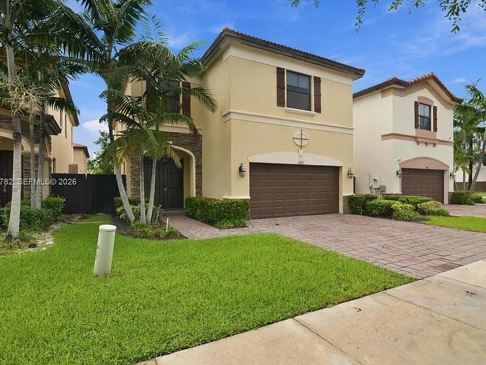 8770 NW 99th Path