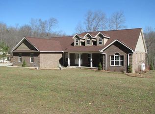 665 Justice Dr, Manchester, KY 40962