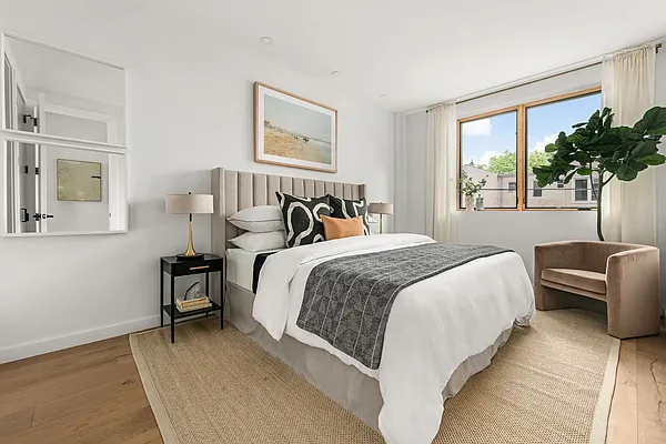 Sold by Douglas Elliman | media 18