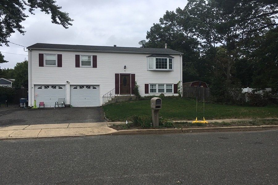 1st image of 1240 Dove St