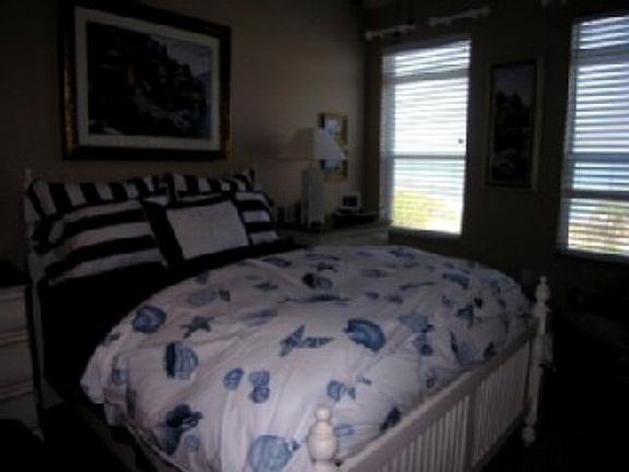 5th image of 3651 S Central Ave Unit 311